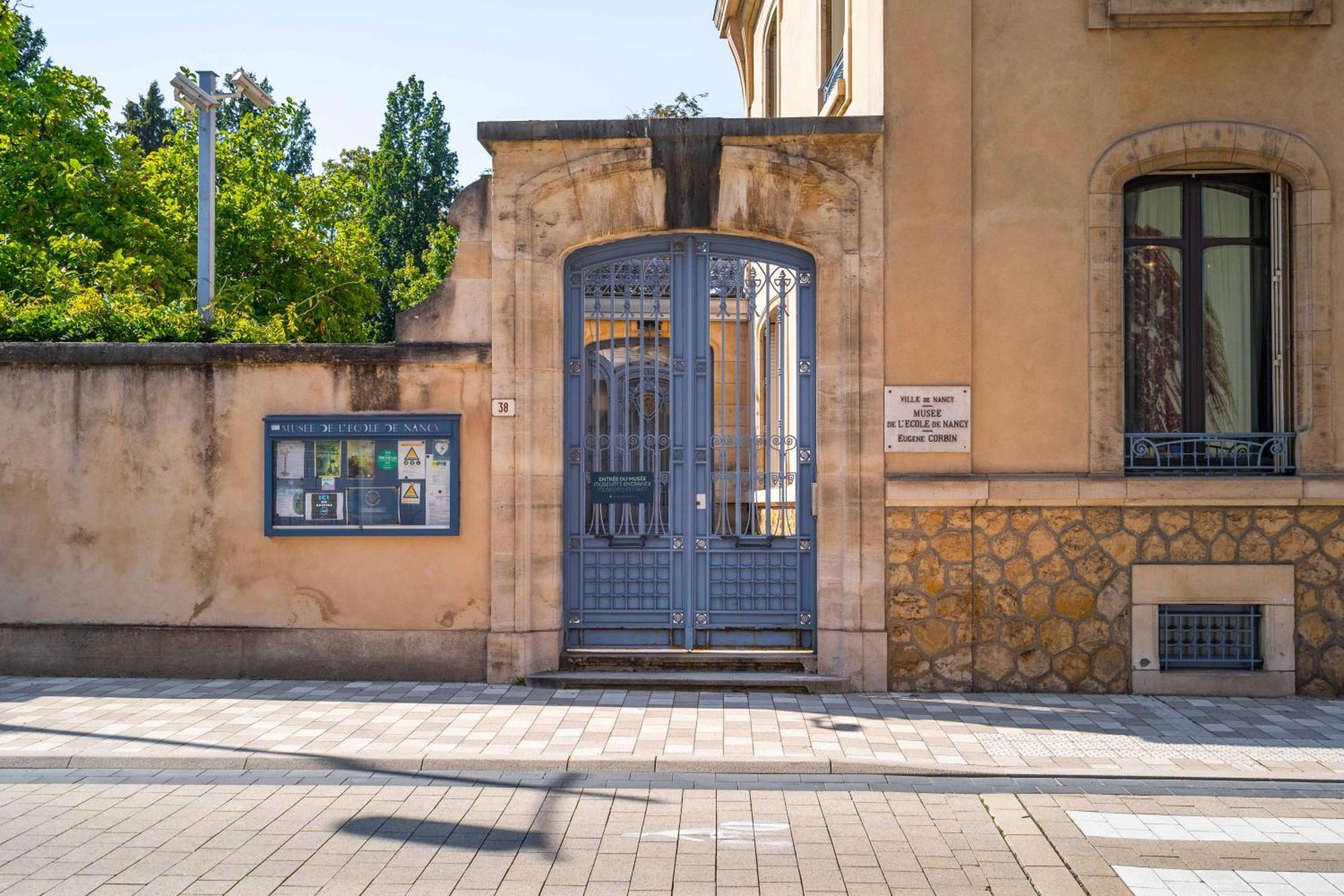 Le Rayonnant Du Placieux Avec Parking Prive Nancy Exterior photo